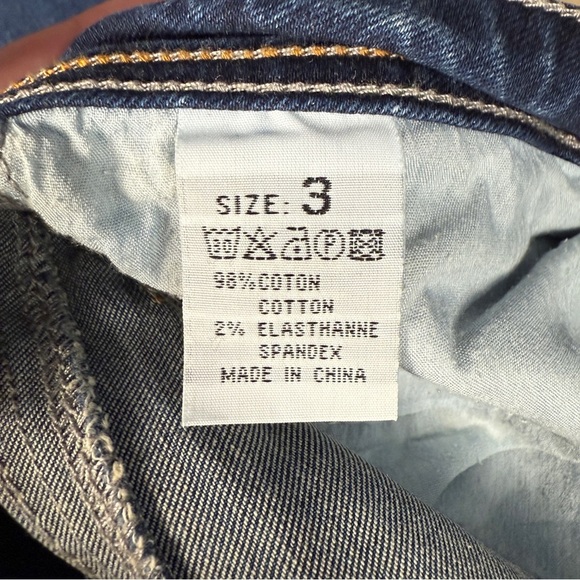 Liuce's Jeans Jeweled Low Rise Straight Leg Denim, Size 3 - Picture 6 of 6